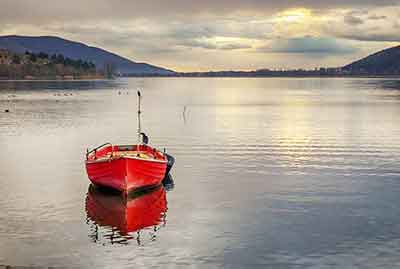 Paint what you see. Landscapes are great ideas for painting.