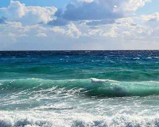 Have a good reference for your ocean painting. Look at the photo to see what color is the ocean?